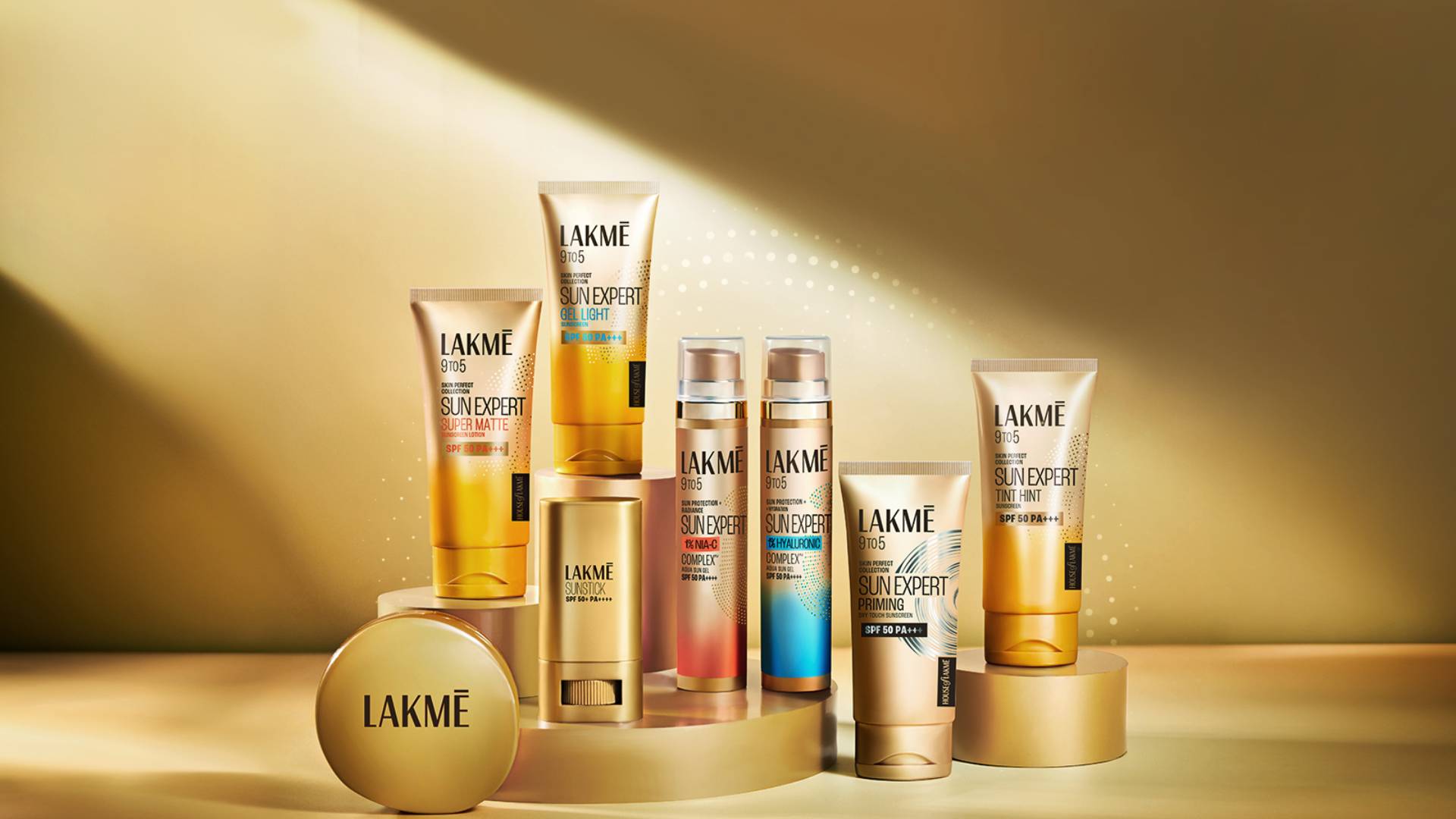 Image of Lakme’s lightweight Sun Expert range of suncare products